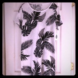 👑 Old Navy Fitted Crew Neck Tee Dress 👑